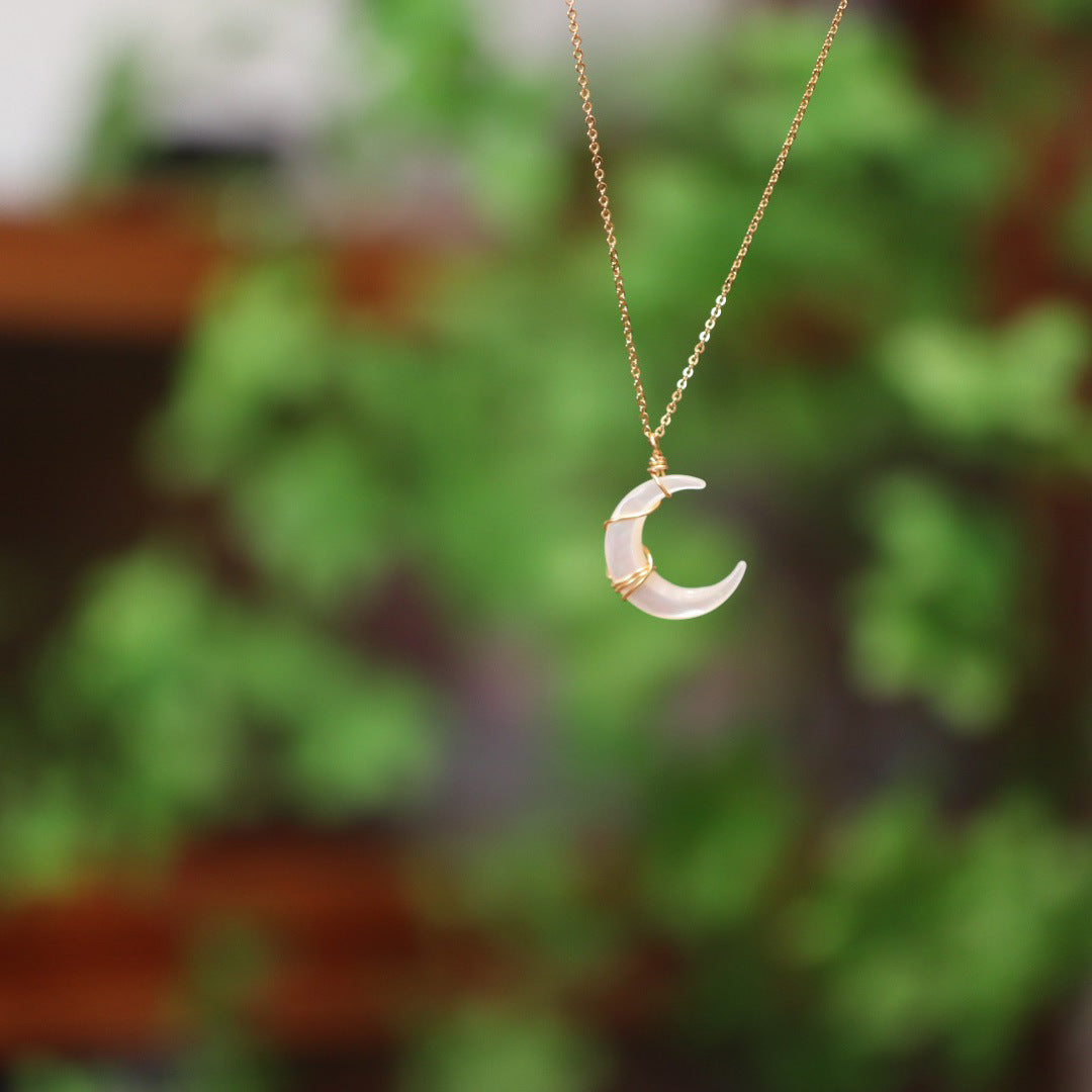 Canglan Jue Bone Orchid Halskette im gleichen Stil, handgewebte Muschelkette mit Mondanhänger, Vintage-Halskette, kleines Geschenk
