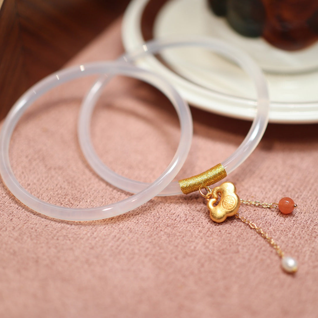 Gold-Devouring Beast Natural Chalcedony Ding-Dang Bracelet Agate Bracelet Ultra-Thin Strip Delicate and Exquisite Jade Bracelet Women's Jewelry Accessories
