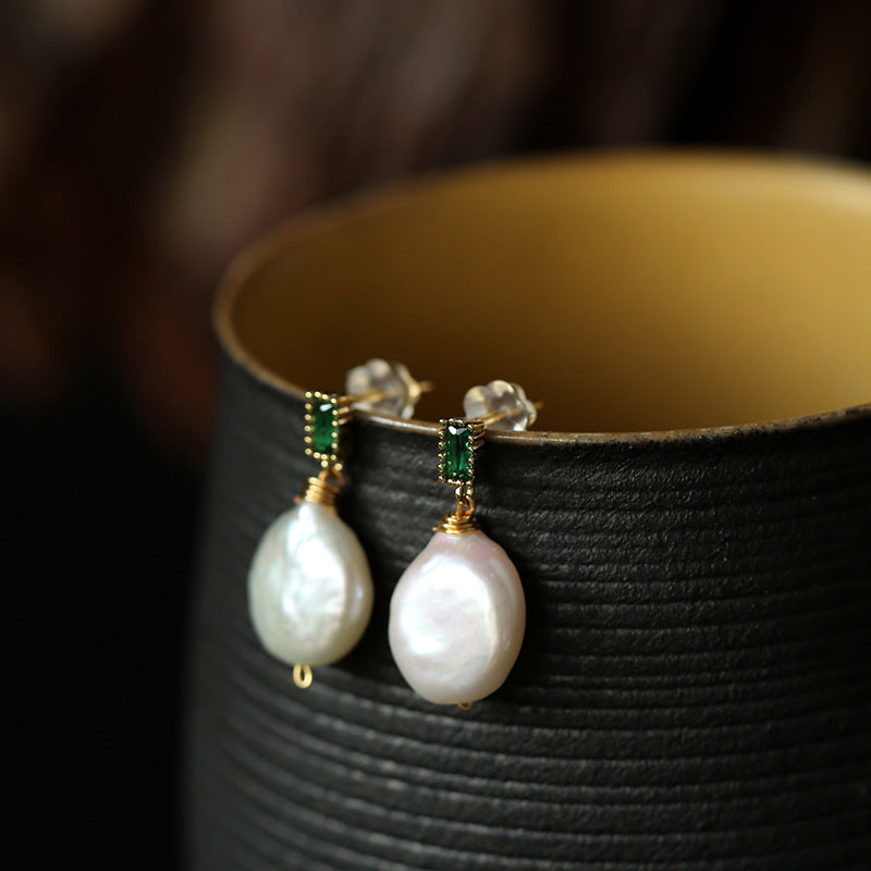 Natural Freshwater Baroque Pearl Earrings with Emerald Pearl Studs 14K Gold-Plated Vintage Earrings for Women Summer Simple