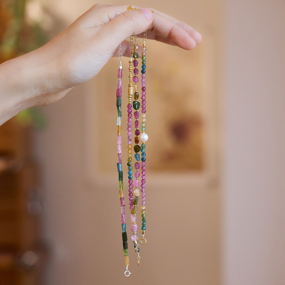 Natural tourmaline bracelet female / six words true word Passepartout rainbow tourmaline bracelet / candy color gemstone bracelet
