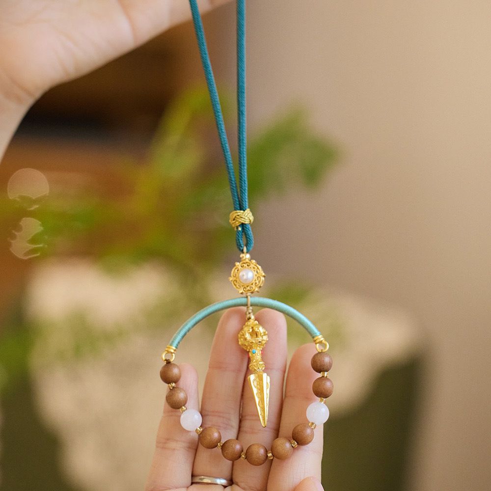 Temple Style Sandalwood Car Hanging Chinese Style Car Pendant Rearview Mirror Decoration for Men and Women Peaceful Car Hanging Decoration