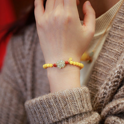 Natürliches gelbes Hühnerfett-Bienenwachs-Perlenarmband, weibliches Bernstein-Hetian-Jade-Einzelring-Armband, Retro-Chinoiserie