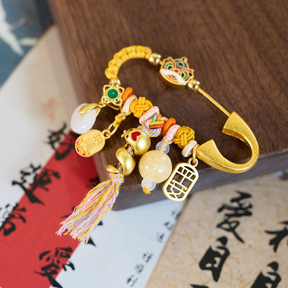 SOURCE Factory Monster Nian Roll Snake Brooch DIY Enamel High-end Sense Pin Temple Taoist Gift for Commitment Ceremony