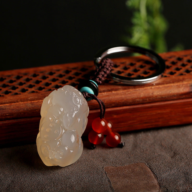 Natural Agate Pixiu Car Hanging Ornament Chalcedony Pixiu Keychain Creative Key Pendant for Men and Women