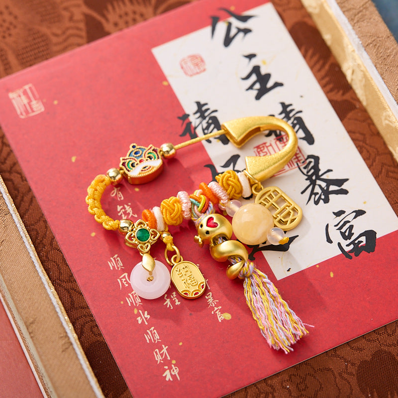 SOURCE Factory Monster Nian Roll Snake Brooch DIY Enamel High-end Sense Pin Temple Taoist Gift for Commitment Ceremony