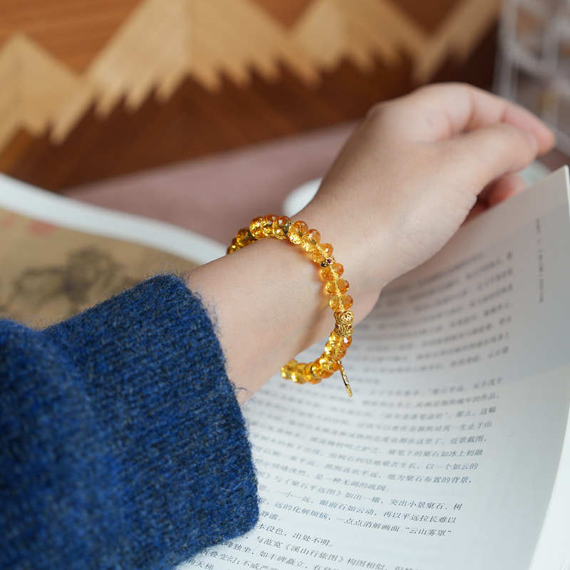 Nine Purple Fire Faceted Amethyst Bracelet for Women, Gold-Plated Yellow Wealth God Straight Cut High-End Crystal Jewelry Bracelet