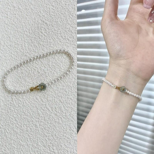 Little Pearl Coin Retro Ladies Bracelet