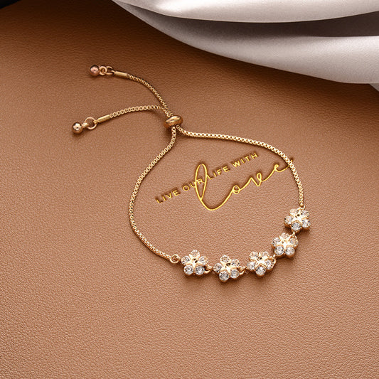 Zircon snowflake bracelet